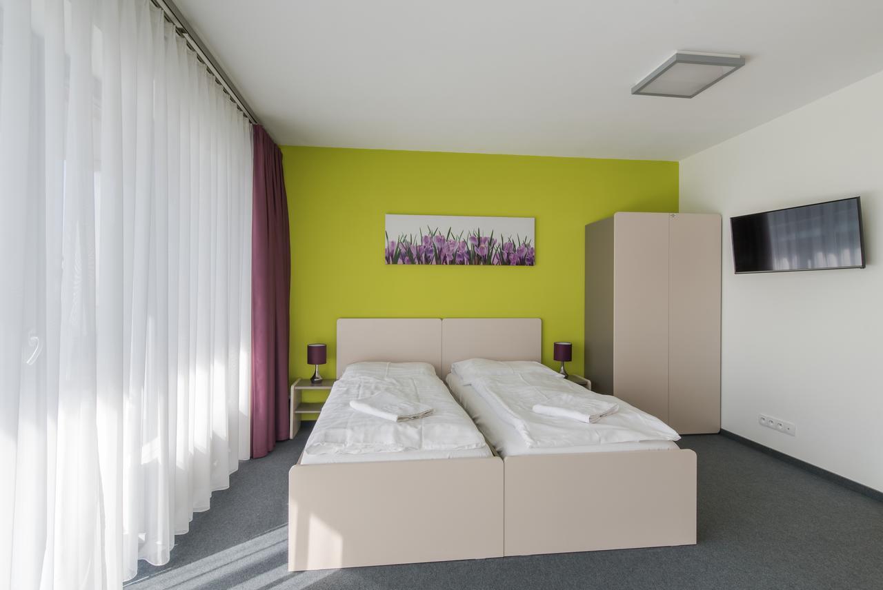 Osrodek Wypoczynkowy Rybak Hotel Nysa Kültér fotó