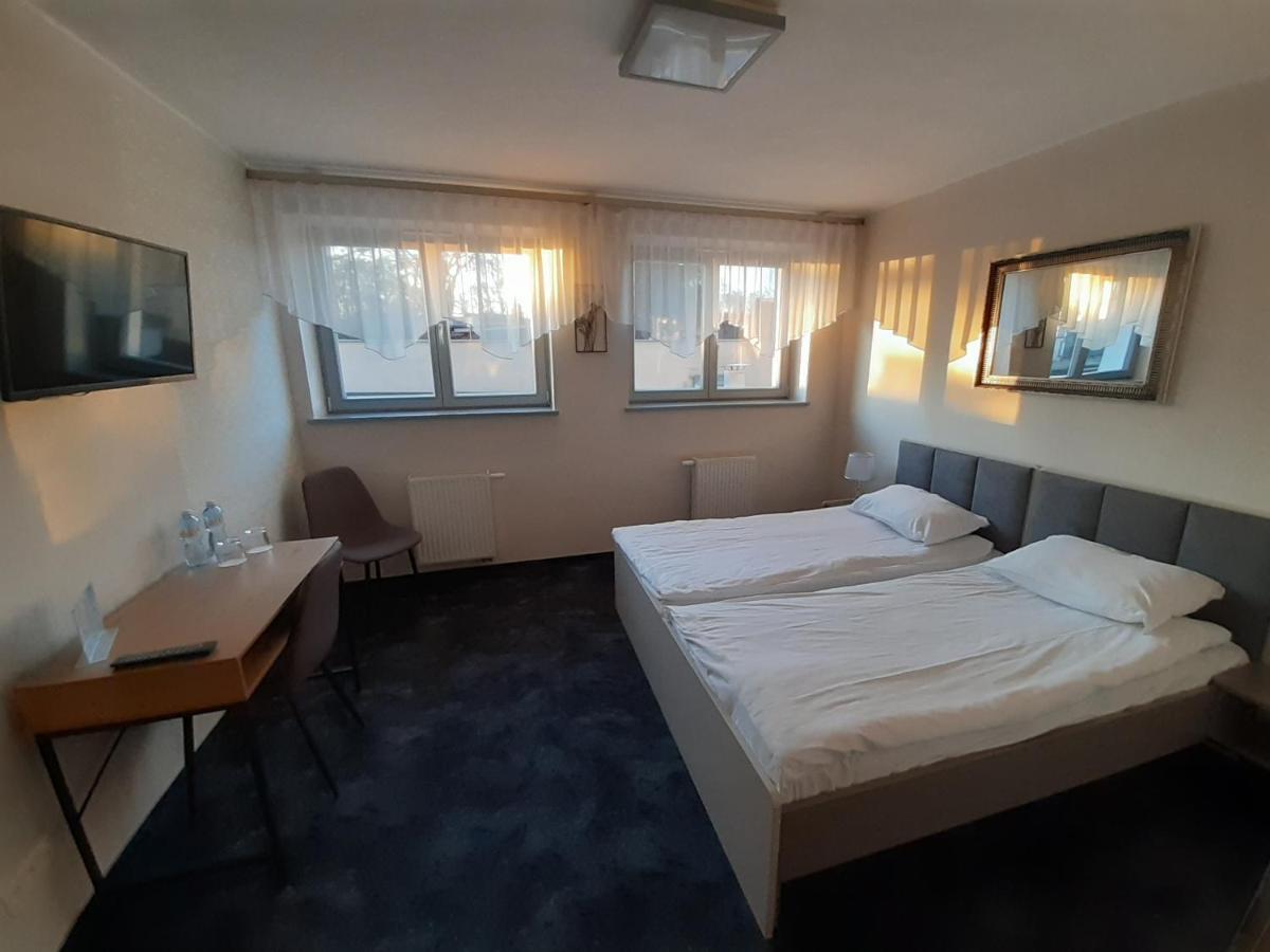 Osrodek Wypoczynkowy Rybak Hotel Nysa Kültér fotó